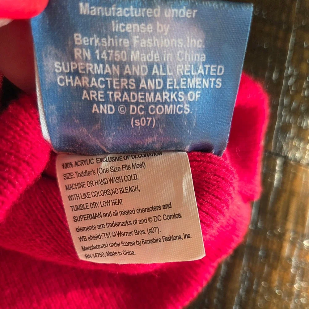 Superman DC Comics Red Black Knit Beanie Hat Toddler Y2K 2007 One Size Fits Most